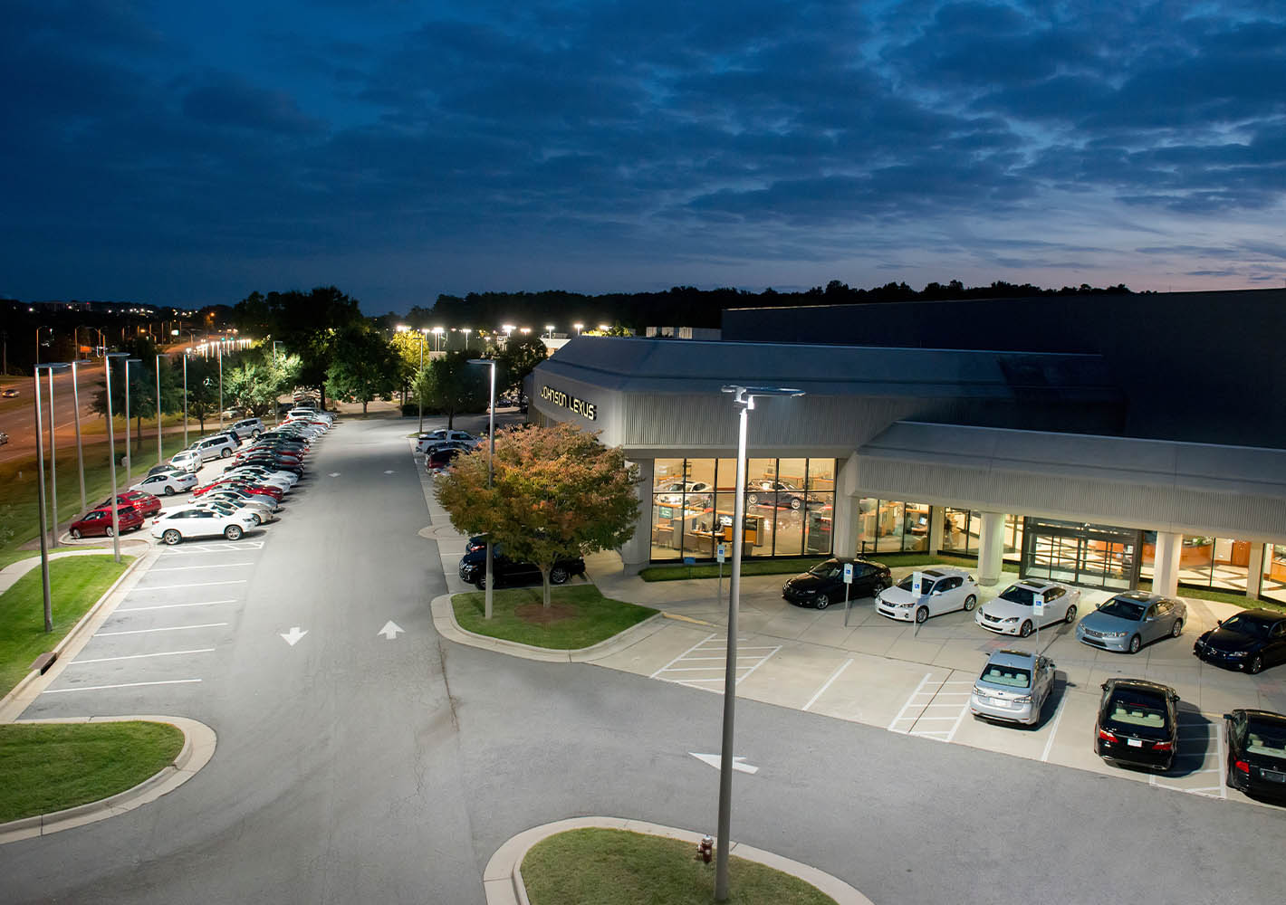 Auto Dealership Lighting